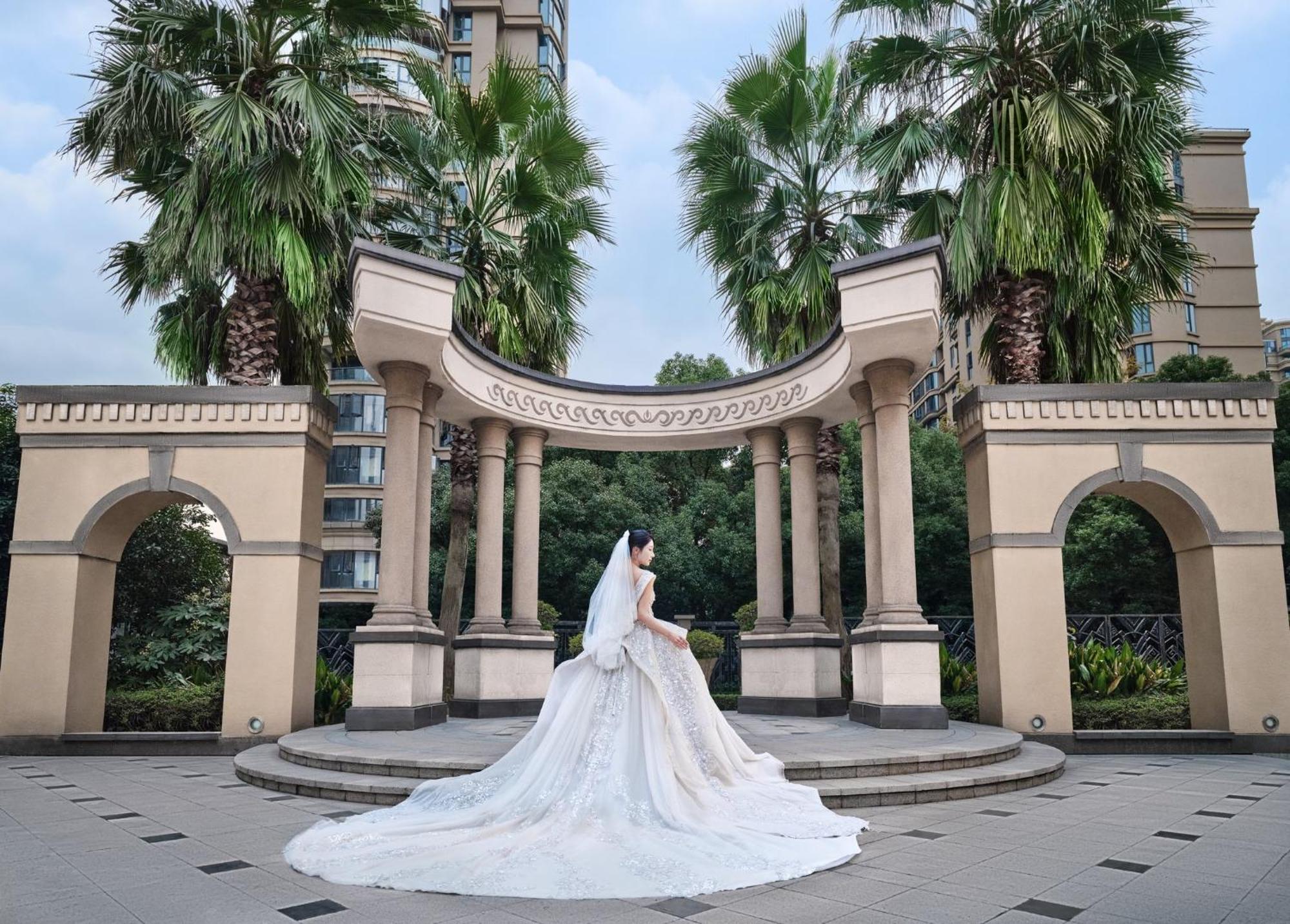 The Azure Ningbo, Vignette Collection Hotel Екстериор снимка